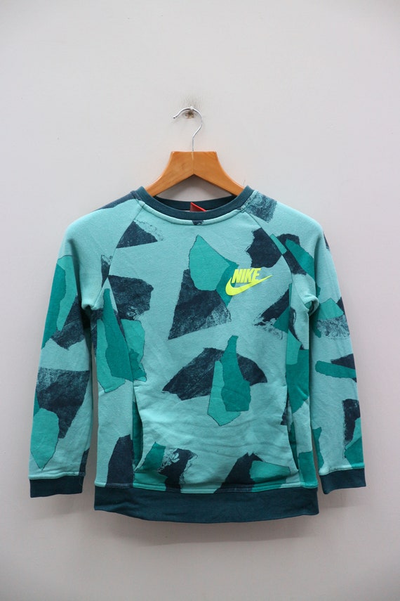 nike jumper green