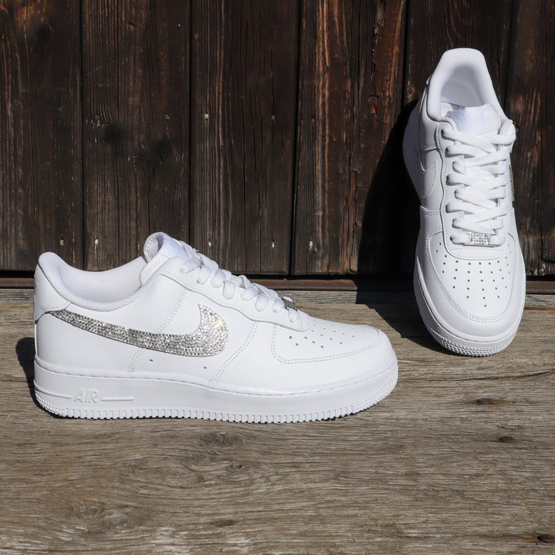 Nike Air Force 1 AF1 meets Swarovski Crystal Swoosh Bild 2