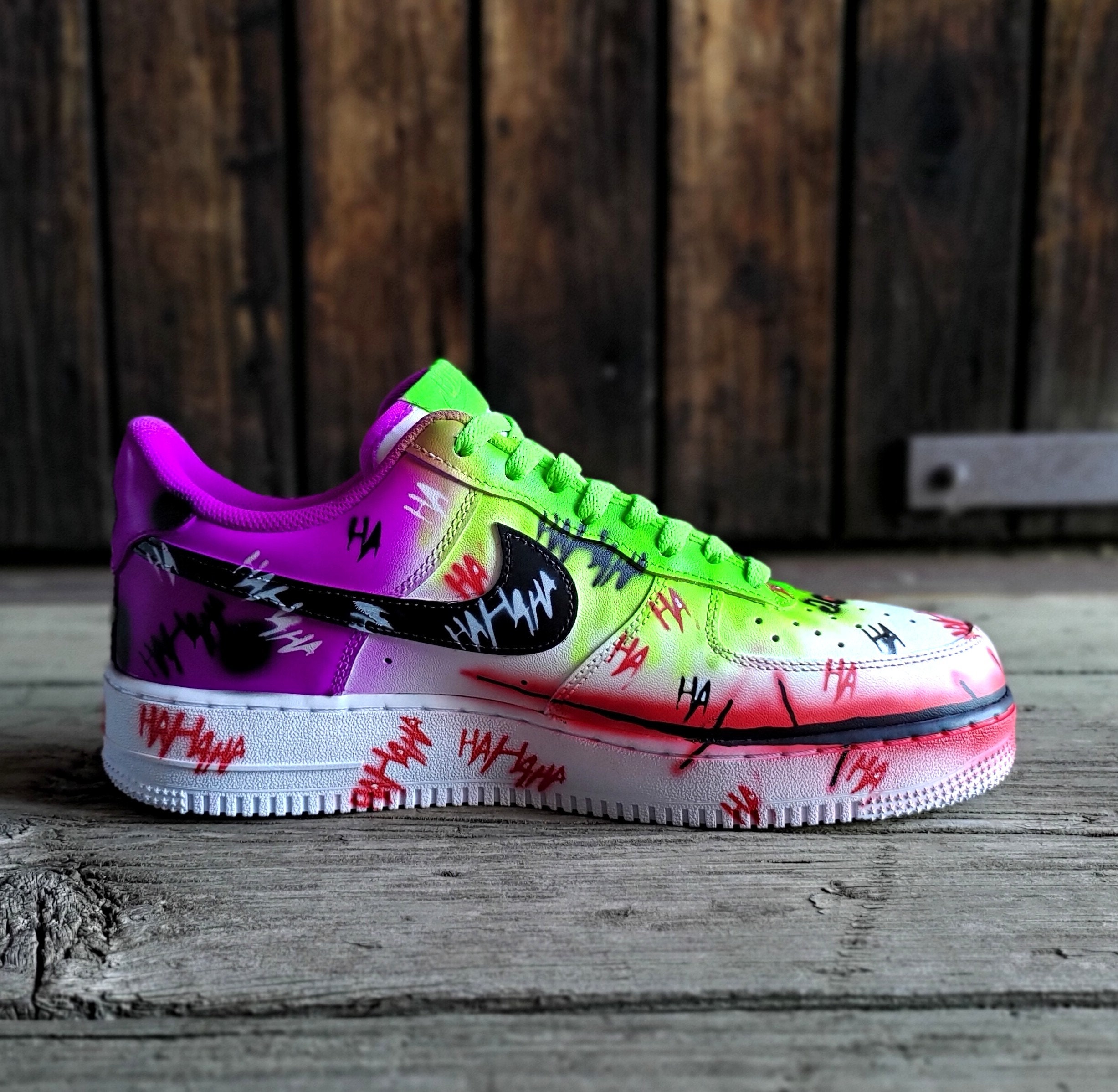 Air Force 1 ( AF1 ) 