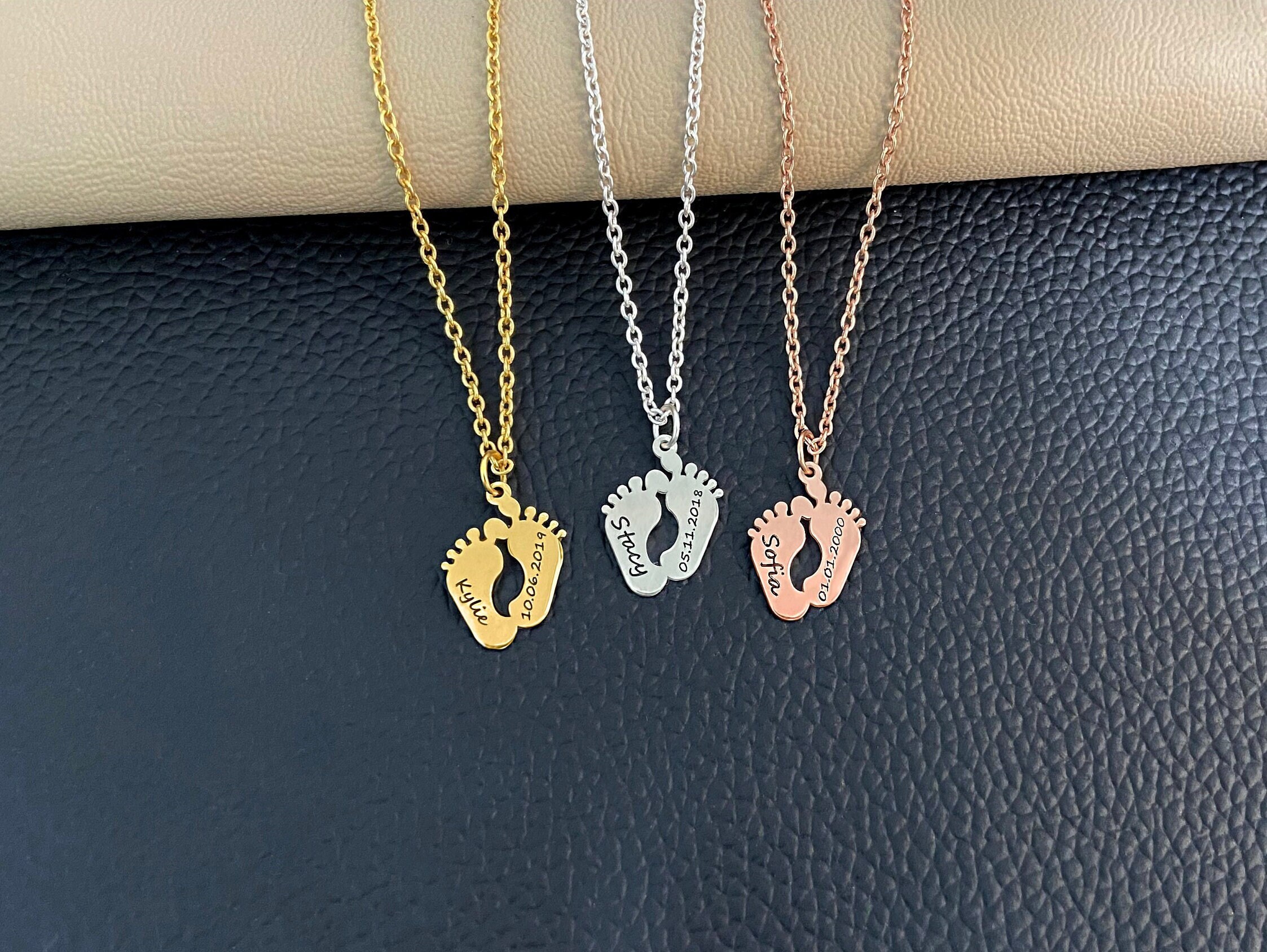 Mom footprint necklace online