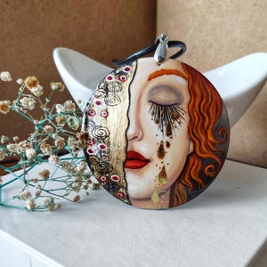 Golden Tears: Hand Painted Nacre Pendant Inspired by Gustav Klimt's Artistic Beauty - Symbol of Acceptance and Kindness in Iconic Style