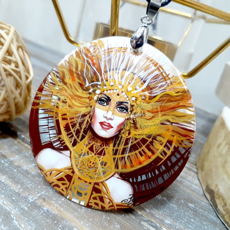 Russian jewelry on the neck Necklace pendant with poppy Russian shell pendant Poppy pendant Painted mother-of-pearl pendant