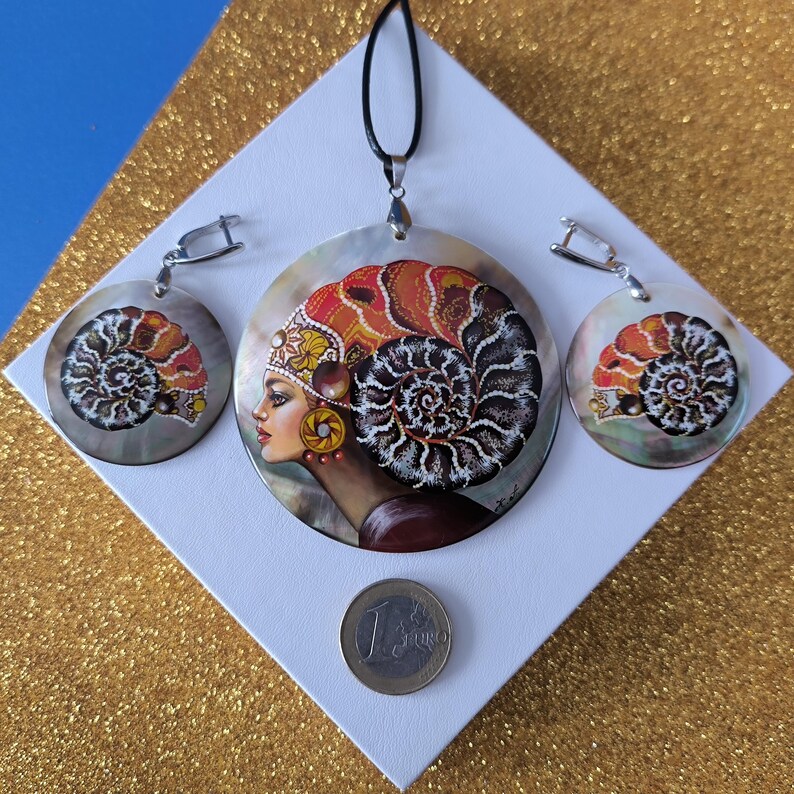 Handmade jewelry set: Queen Ammonite the Ocean mistress on pearl necklace and bohemian earrings. Painted lacquer shell for fantasy lover image 2