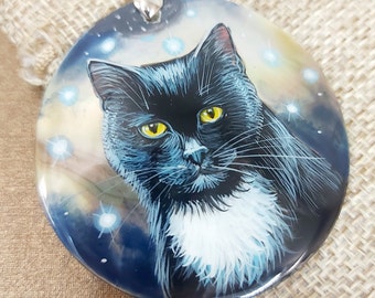 Pearl pendant necklace: Mystery black cat painted on handmade jewelry. Outstanding mother of pearl necklace. Unique art gift for grandmother