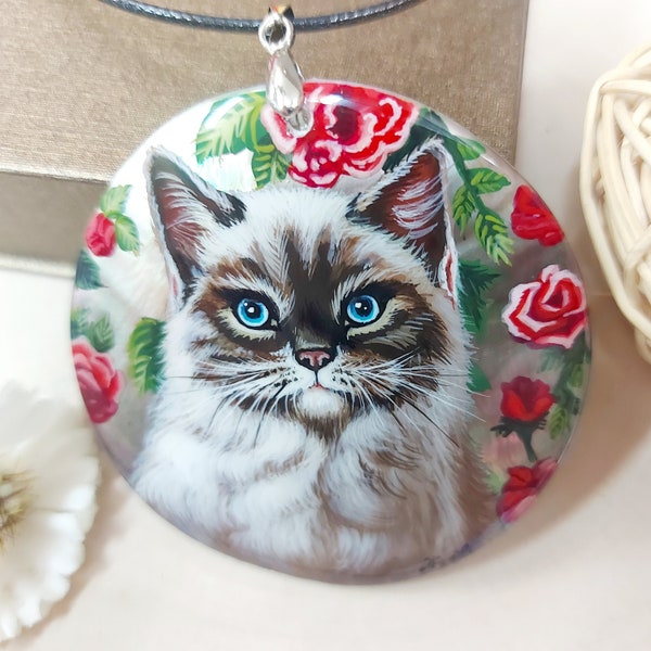 Pearl pendant necklace: Gorgeous white Cat in pink roses painted on mother of pearl pendant. Aesthetic handmade jewelry for stylish woman
