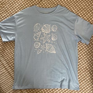 Shell T-shirt