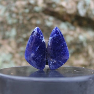 Sodalite pair