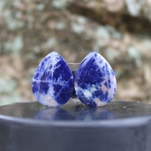 Sodalite pair