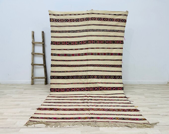 Vintage Moroccan Kilim Rug,Berber carpet,Tribal Kilim rug 9.5FT x 5.3FT