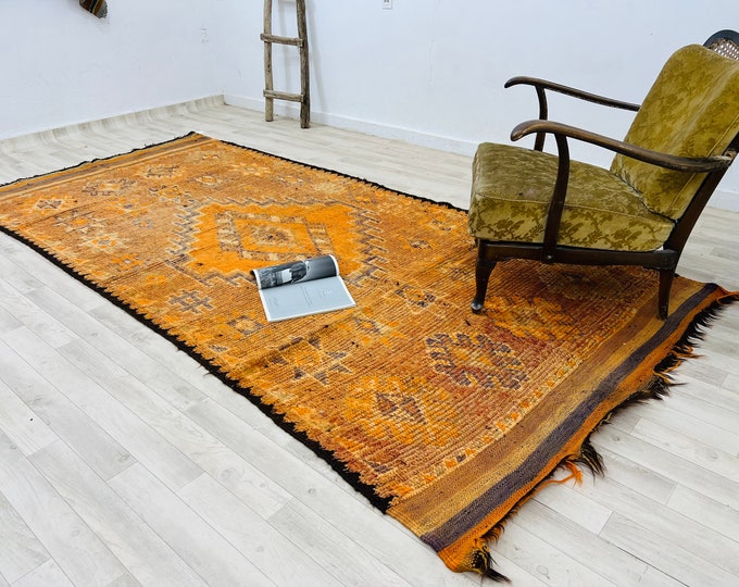 Moroccan Berber Rug, Wool Rug, Bohemian Rug, Area Rug, Tapis Maroccain, 5 feet x 10.3 feet