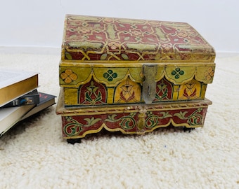 Marokkaanse opbergkoffer treasur kist handgemaakte houten doos boho houten stam 13 "x 13" x 11 "/ Gratis cadeau verpakking