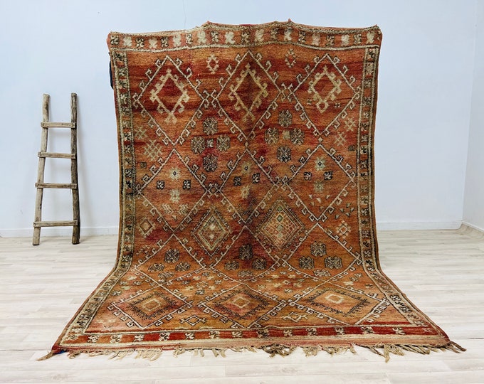 Vintage Moroccan Rug Faded wool rug handmade rug bohemian style rug 9.4 x 6.4 FT