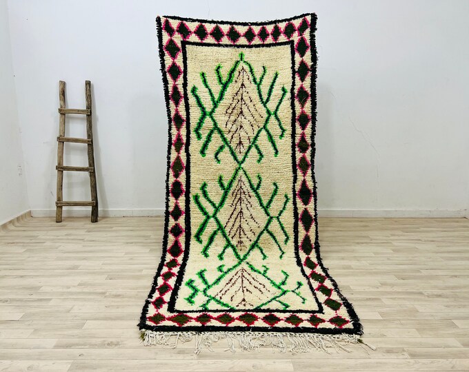 Stunning berber rug,Rug for livingroom,beautiful bohemain rug,area rug,vintage handmade rug 9.3ft x 4ft