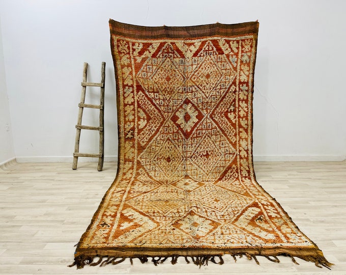 Gorgeous Vintage rug-Moroccan Tribal rug-Oriental Wool Rug-Bohemian Rug 10.5 x 5.2 FT
