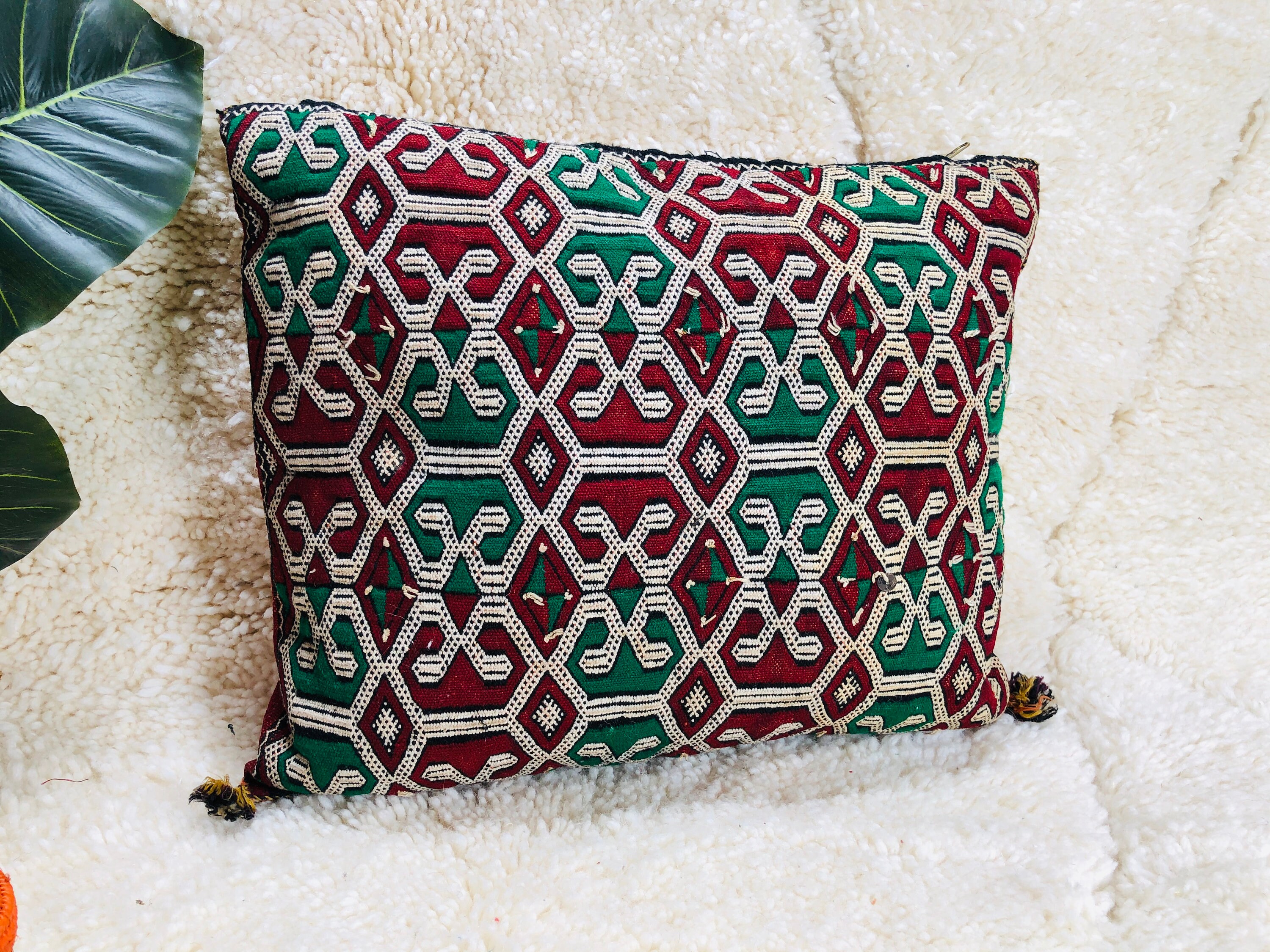 Vintage Berber Cushion, Pillow, Moroccan Pillow Covers , 40% Off Pillow Decorative For Bed, Kilim Pi