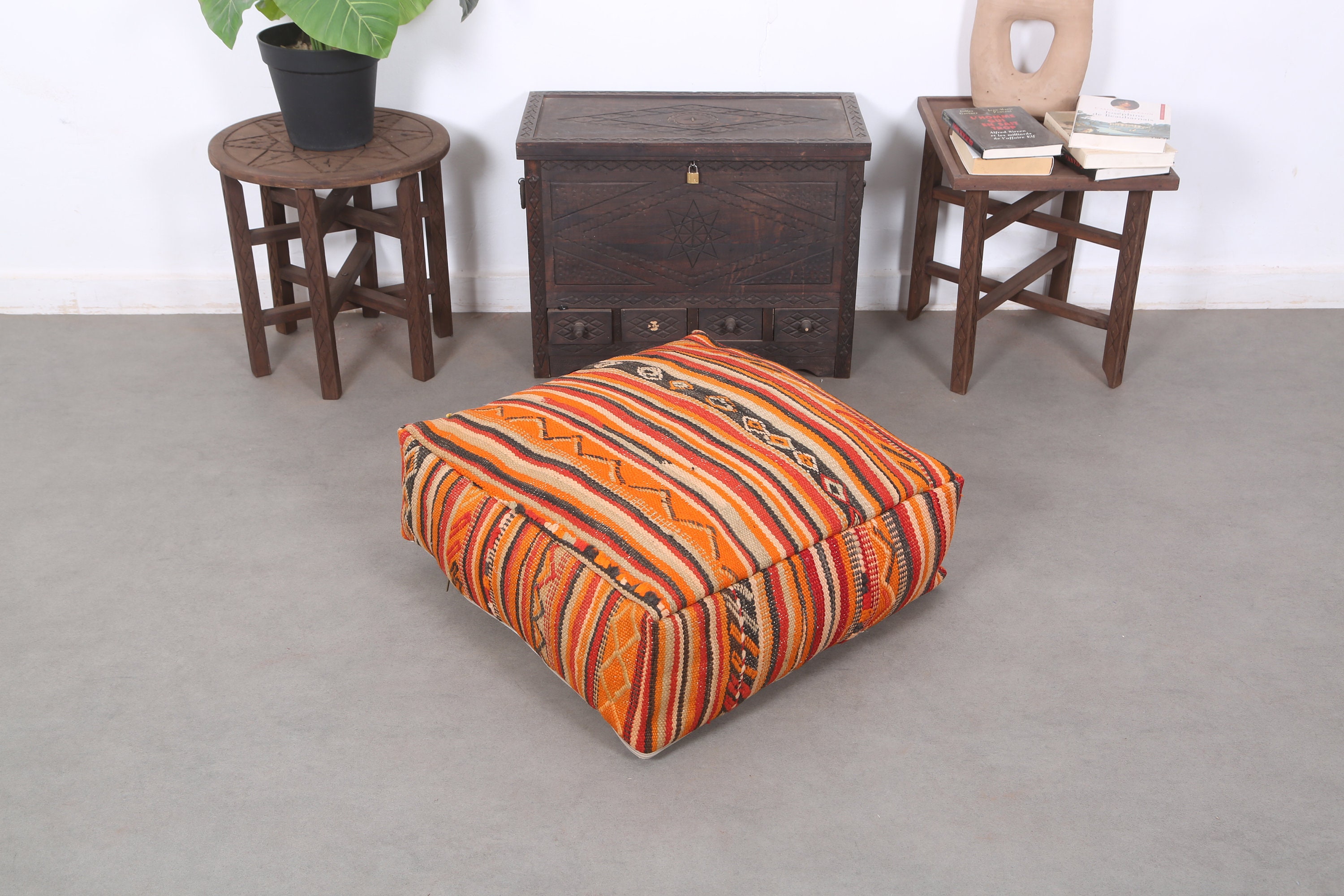 Oversize Round Bean Bag Chair, XXXL Floor Pillow Seating, Giant Pouf  Ottoman, Large Knit Pouffe, New Home Gift 