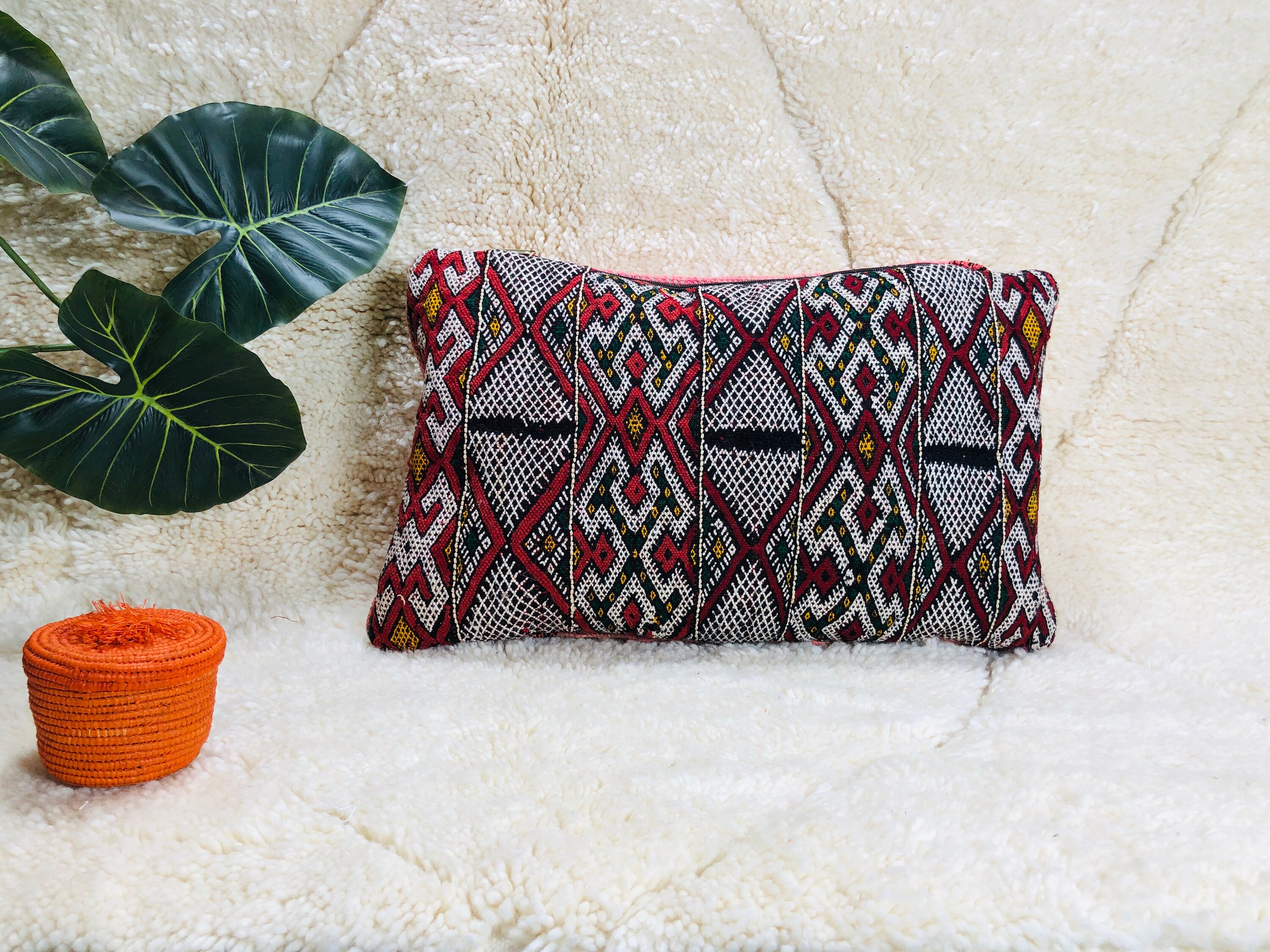 Pillow, Moroccan Pillow Covers , 40% Off Pillow Decorative For Bed, Rug Pillow, Cushion 21x12Inch.fr