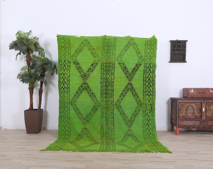 Contemporary Vintage Rug,Moroccan green rug,authentic rug,Area Rug 7.5 x 5.8 FT