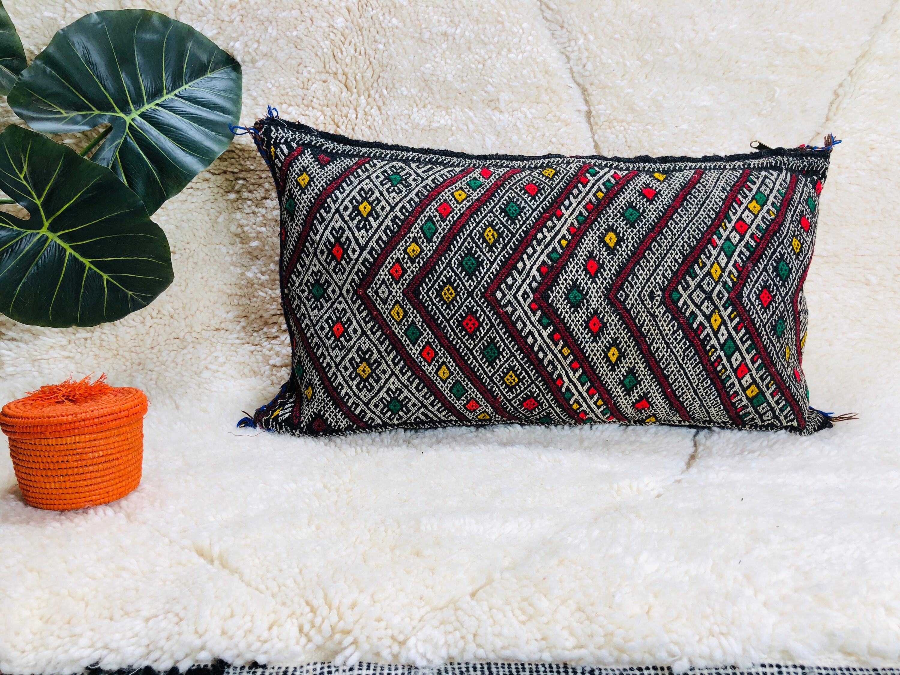 Vintage Cover Cushion, Pillow, Moroccan Pillow Covers , 40% Off Pillow Decorative For Bed, Rug Pillo