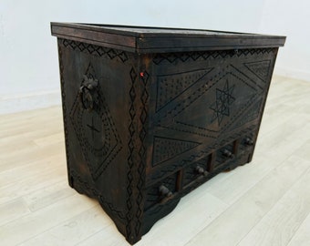 Amazing Wooden Chest-Handmade Wooden Trunk-Treasure Chest-Moroccan Wood Box W 24.8 x D 12.9 x 18.5 H Inches/Free gift wrapping