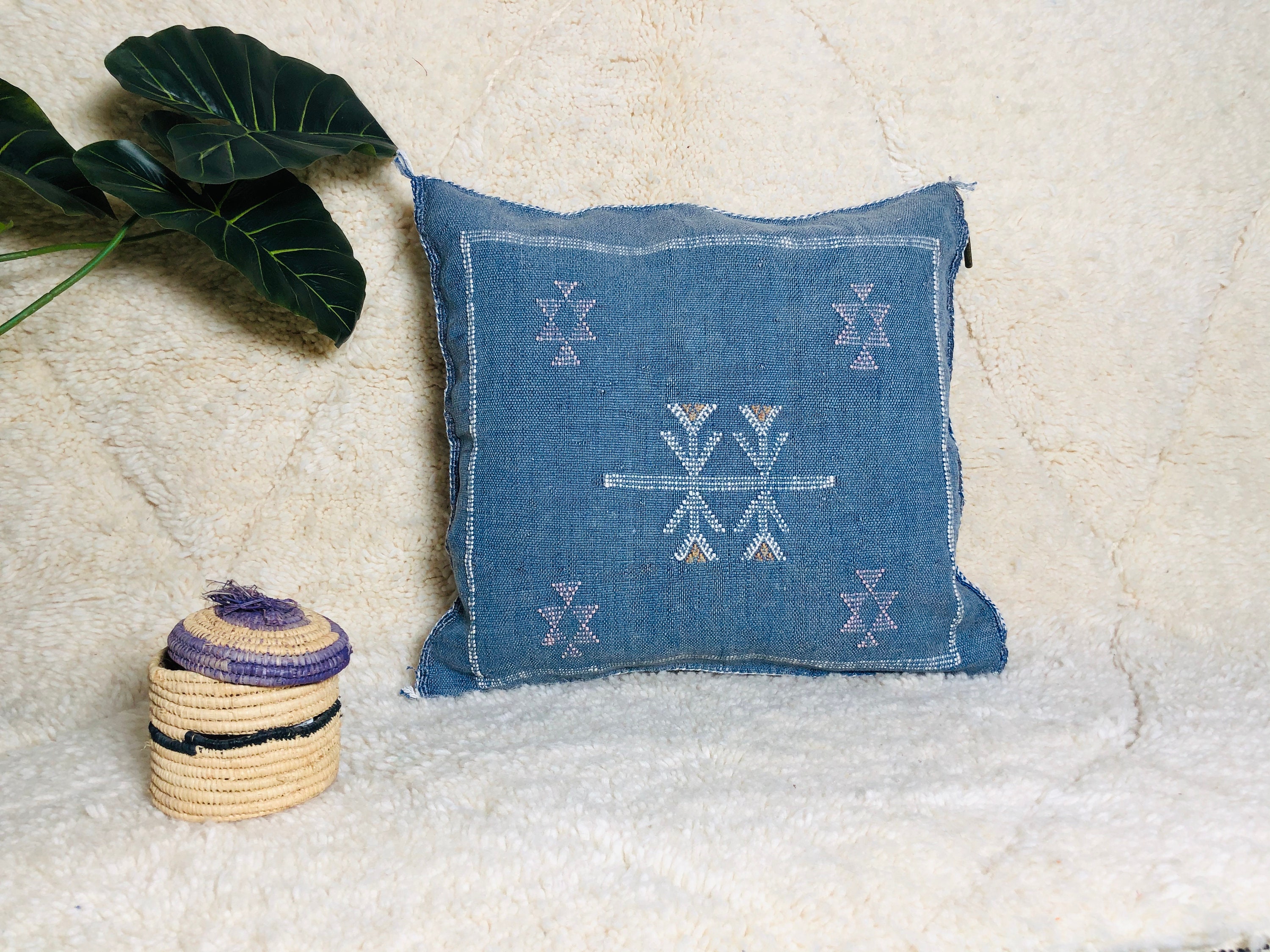 Cactus Silk, Pillow, Moroccan Pillow Covers , 40% Off Pillow Decorative For Bed, Rug Pillow, Cushion