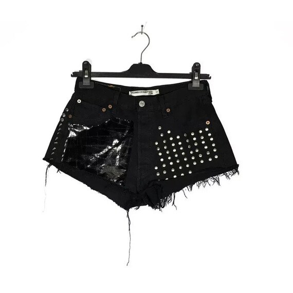Bitchingandjunkfood x Levis High Waist Jeans