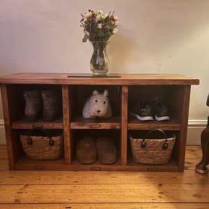 Shoe bench with cubbies deals
