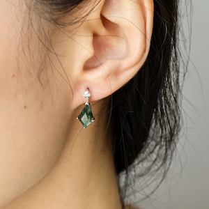 Moss Agate Silver Earrings, Dainty Dangle Earring, Silver Drop Earring, Minimalist Vintage Earrings, Birthday Gifts for Her