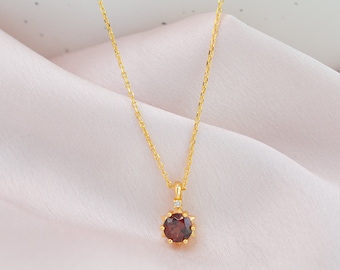 Natural Garnet Gold Necklace, January Birthstone Star Pendant, bridal Jewellery, Birthday Gifts For Her