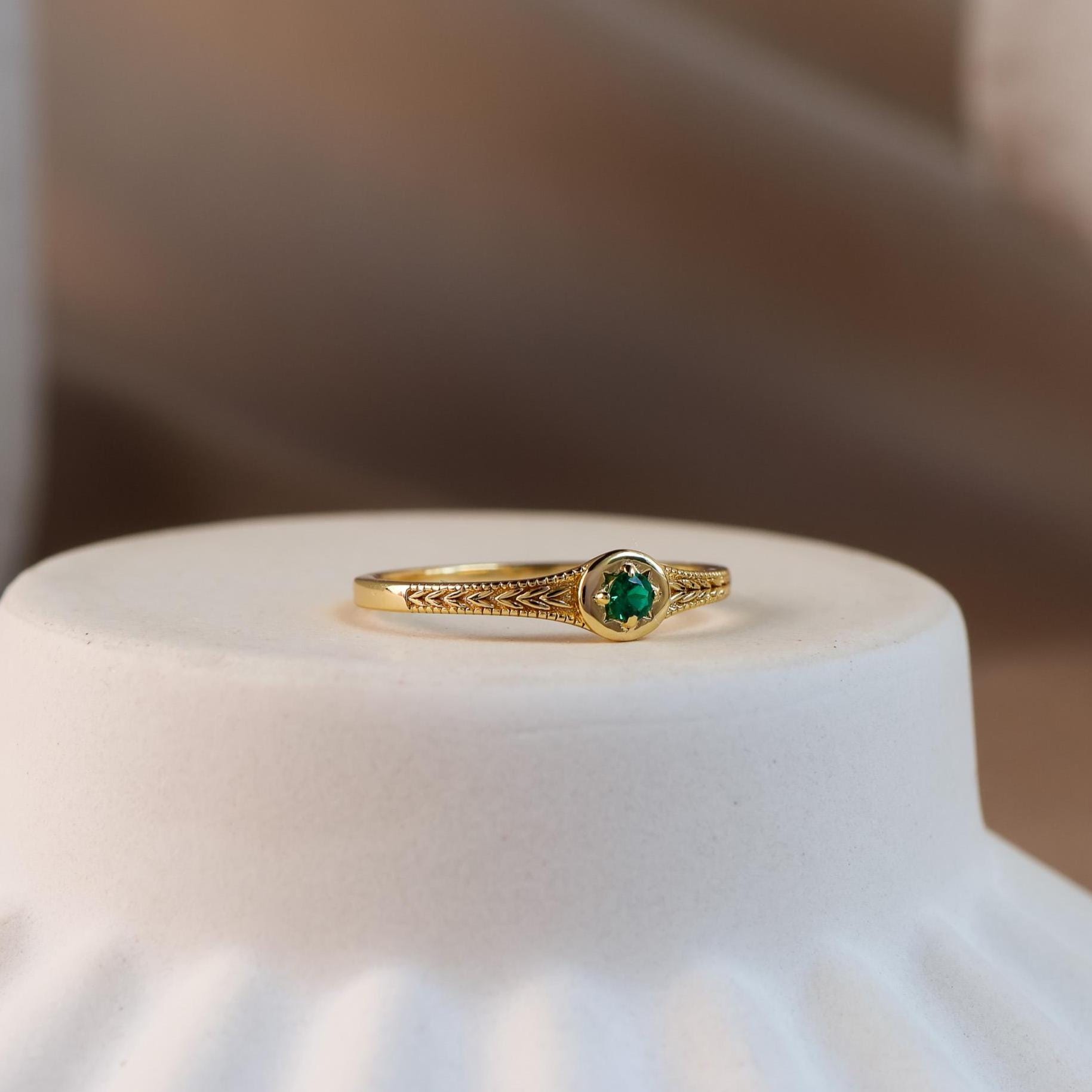 Genuine Emerald Star Ring Gold Sterling Silver Ring, Dainty Signet Stacking Ring, Real Lab Emerald Jewellery, Birthday Gifts for her