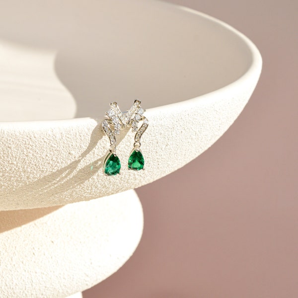 Real Emerald Silver Earrings, Sterling Silver Emerald Vintage drop earrings, Gift for Mum, Birthday Gifts