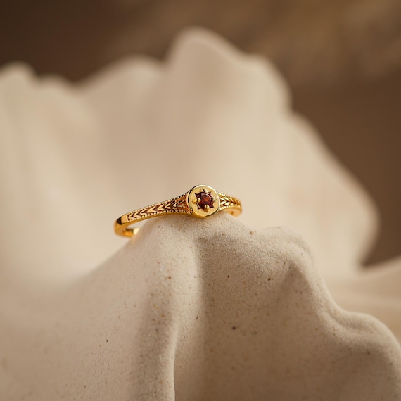 Natural Garnet Star Ring, January Birthstone Jewellery 14K Gold Vermeil, Dainty Signet Gold Stacking Ring