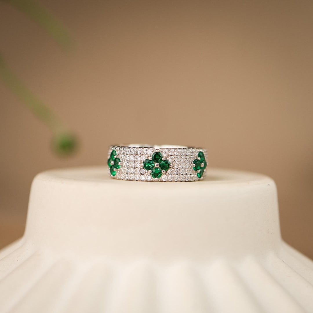 Emerald Green Clover Statement Ring, Lucky Clover Jewelry, Pavé ...