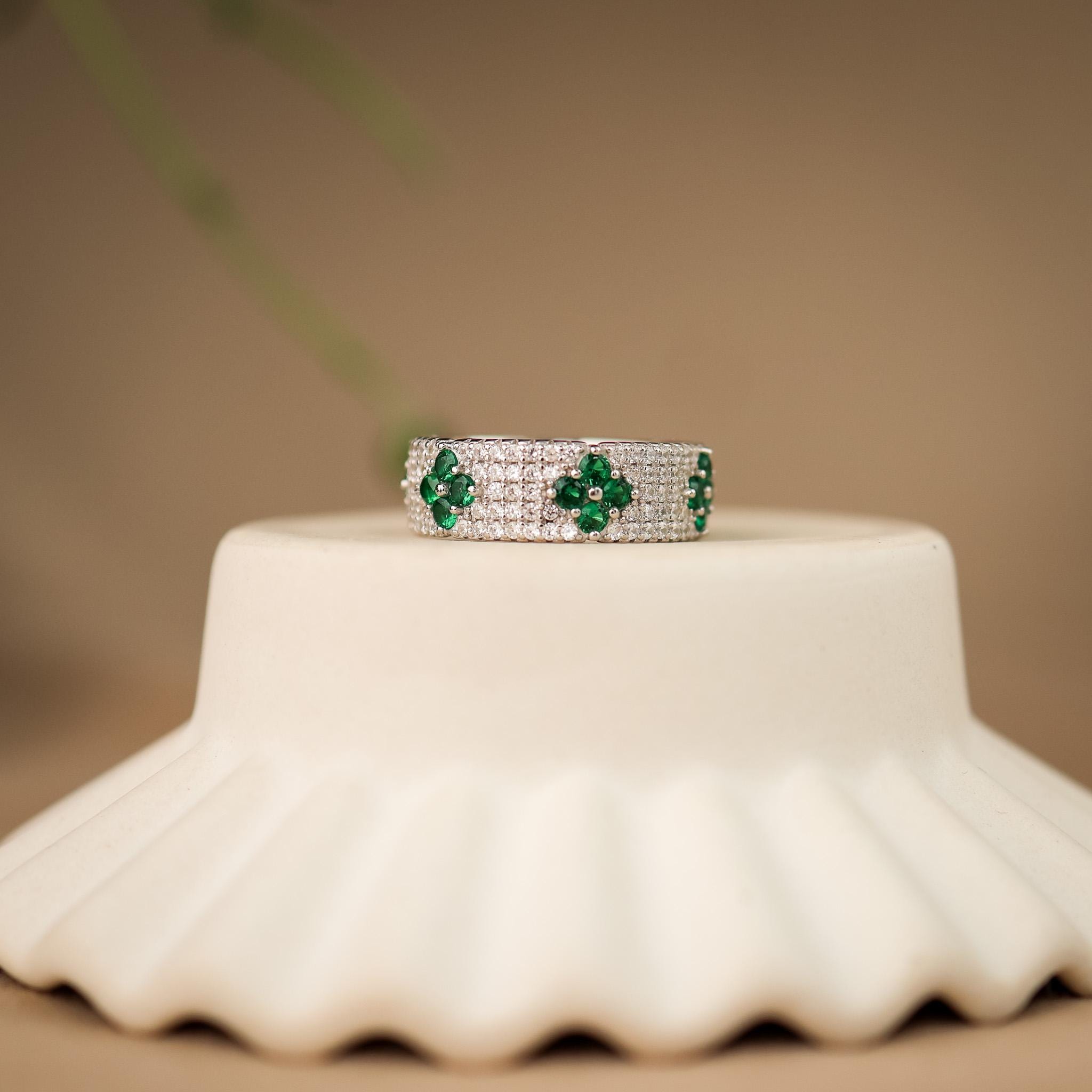 Emerald Green Clover Statement Ring, Lucky Clover Jewelry, Pavé ...