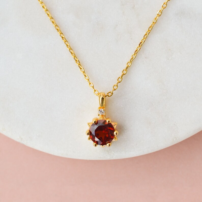 Natural Garnet Gold Necklace, January Birthstone Star Pendant, bridal Jewellery, Birthday Gifts For Her image 3