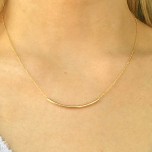 Simple tube bar necklace