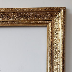 Antique Gold Leaf Picture Frame with a Contemporary Finish for a 21" x 21" photo