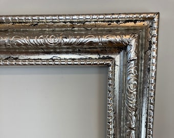 Antique Silver Leaf Picture Frame with a Contemporary Finish for a 22" x 18" photo