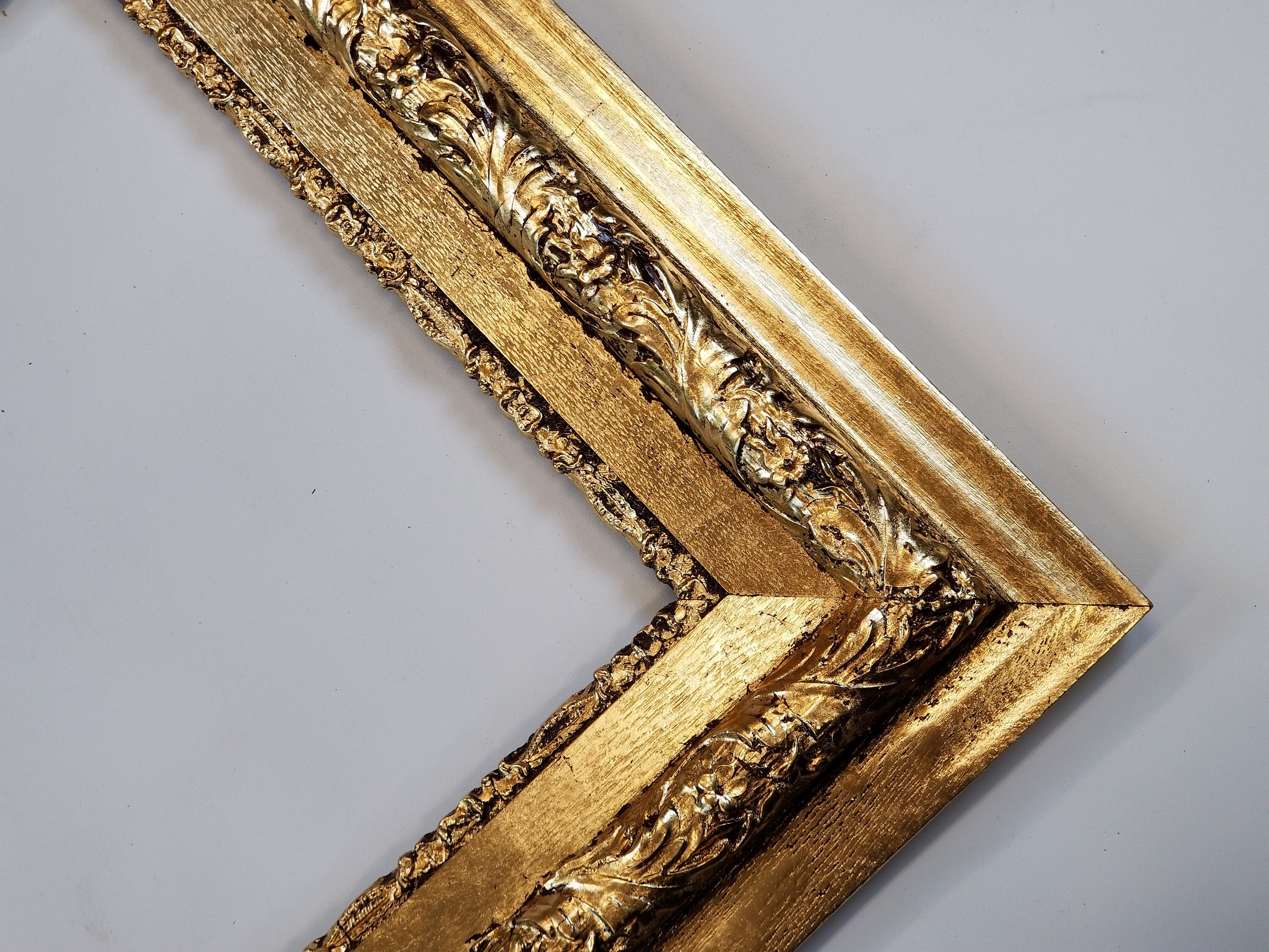 Antique Gold Leaf Picture Frame With a Contemporary Finish for a 16 3/8