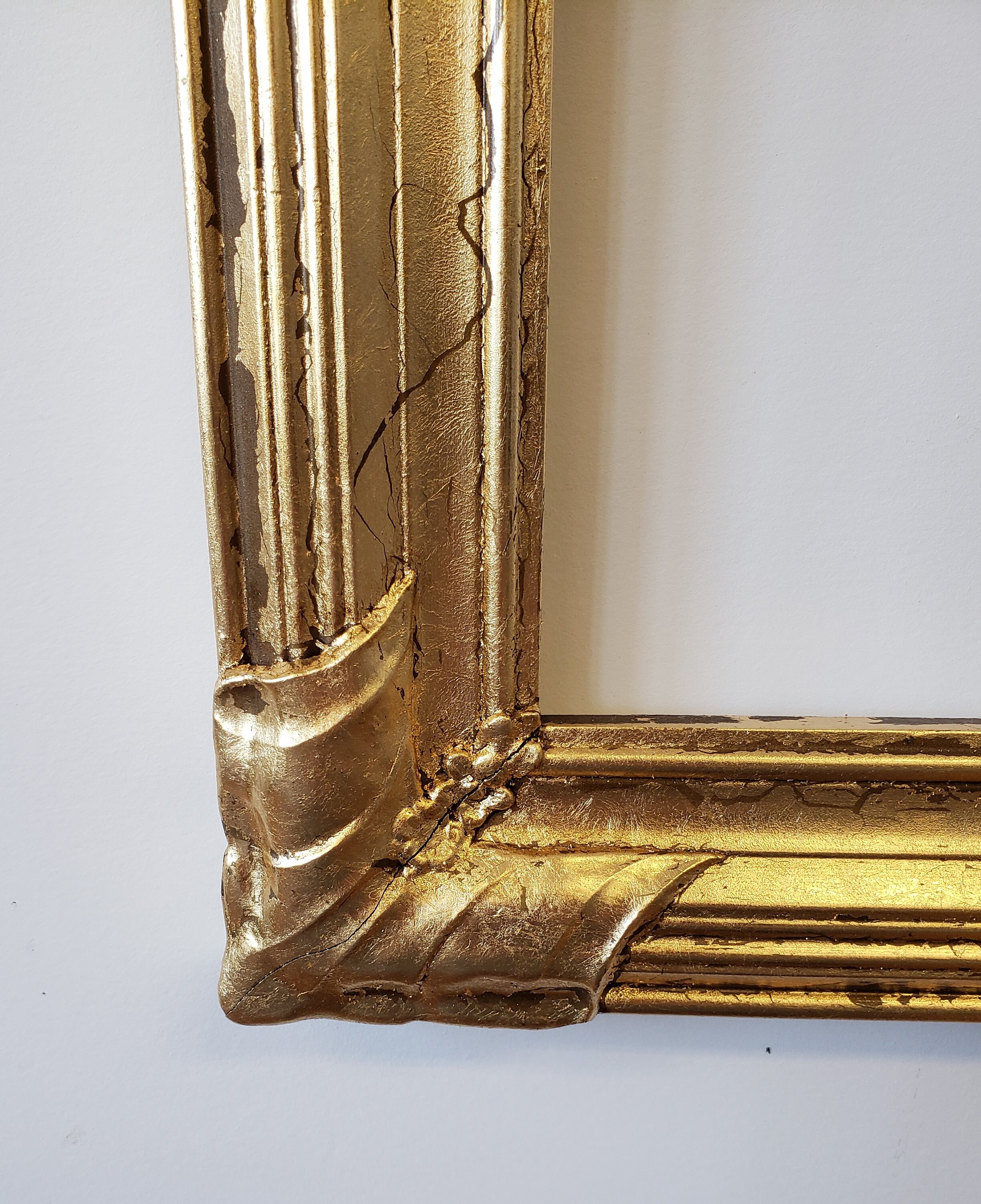 Antique Gold Leaf Picture Frame With a Contemporary Finish for a 28 1/8 X 20 1/8 Photo Etsy