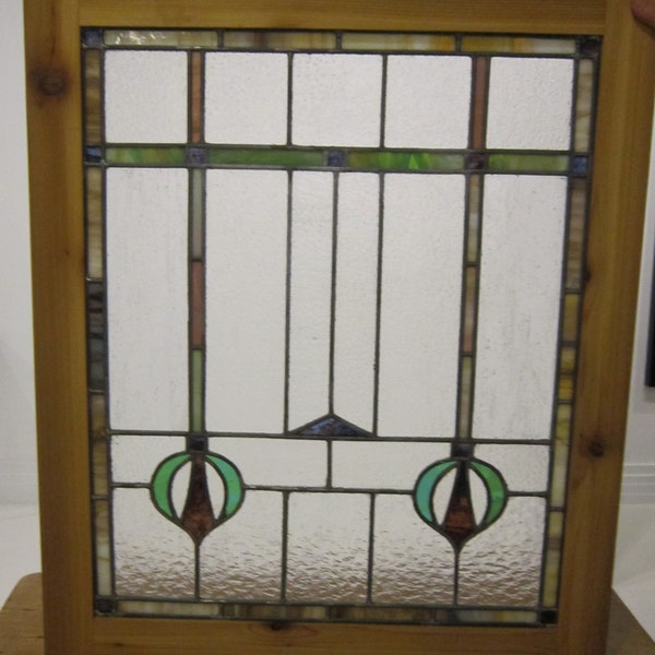 Arts and Crafts Floral Window with Clear Cedar Frame