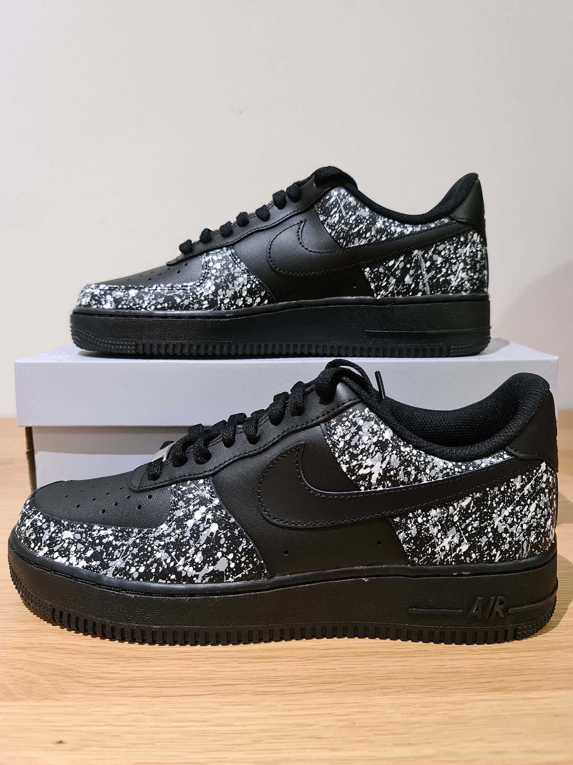 paint on air force 1