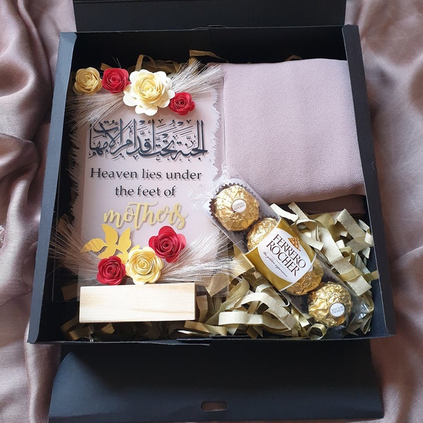 Gift Box/Pamper Hamper/Ramadan Gift/ Wedding Gift/Mother Gift/Bride/Eid Gift/Daughter/Baby boy/Baby girl/Baby Hamper/Personalised