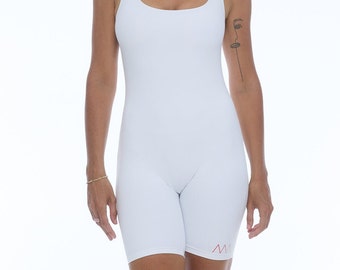 Witte korte bodysuit Yoga jumpsuit Witte sportromper Bodycon jumpsuit Zachte comfortabele catsuit Duurzame Activewear XXS-OX