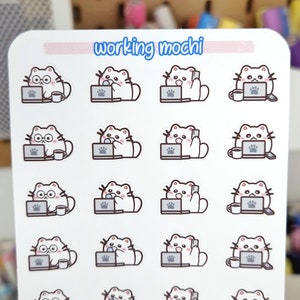 Mochi auf Arbeit Sticker Sheet. Niedliche Home Office Planer Sticker mit weißen Katzen. Kawaii Bullet Journal Stickerbogen, minimalistisch