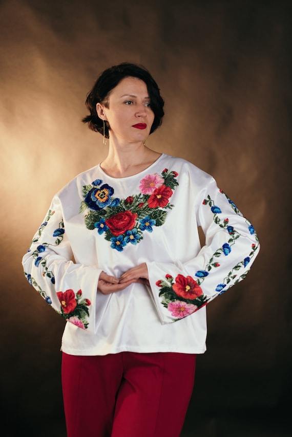 M dubai 様UNITED ARROWSパッチワークベストフラワーレースジレ Handmade Floral Beaded Blouse — Ukraine Embroidery — Custom