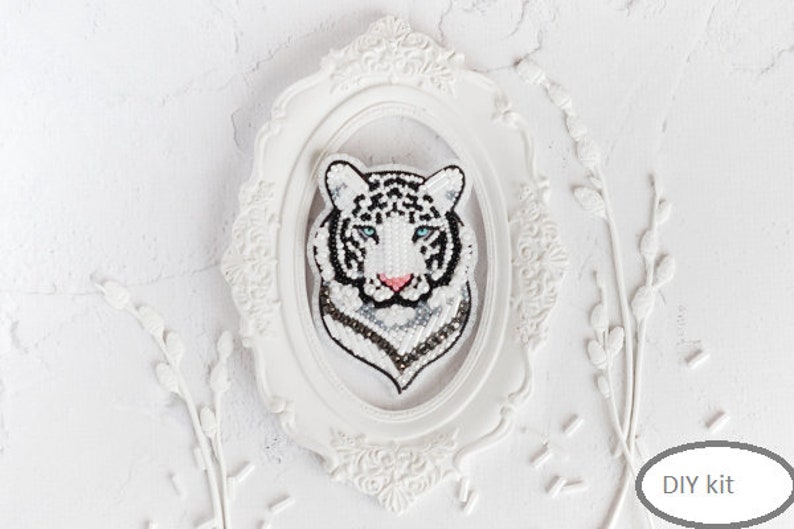 DIY beaded brooch kit  White Tiger, Brooch making, Seed beaded brooch, DIY brooch,bead embroidery kit, Beaded Brooch Pin, Beaded Animal kits