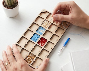 Wooden Bead Organizer with 24 Cells – Embroidery Storage Tray (Includes Seam Ripper)