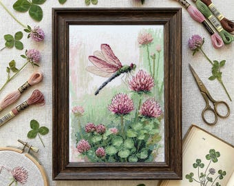 Meadow Clover & Dragonfly Cross Stitch Kit – 14 Count Aida, 37 Colors (Intermediate)