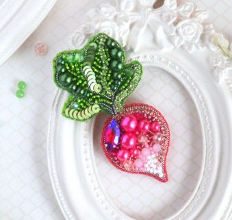 DIY beaded brooch Glamorous radish .Beaded brooch kit, bead embroidery kit, Beaded Brooch Pin, Brooch Ukraine,floral brooch